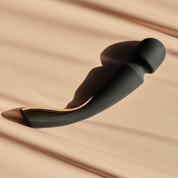 Lelo Smart Wand 2 Massager - Medium - Thorn & Feather