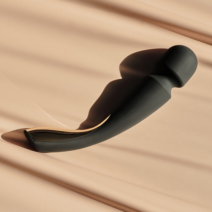 Lelo Smart Wand 2 Massager - Large - Thorn & Feather