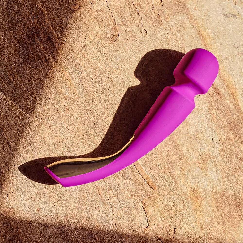 Lelo Smart Wand 2 Massager - Medium - Thorn & Feather