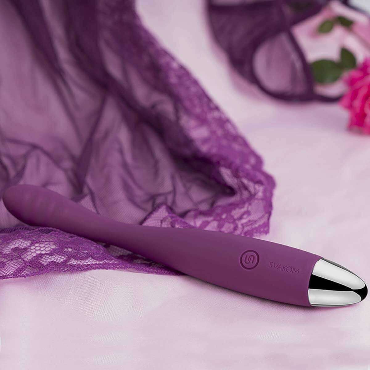 Svakom Cici Flexible Ribbed Design Slim G-Spot Vibrator - Thorn & Feather