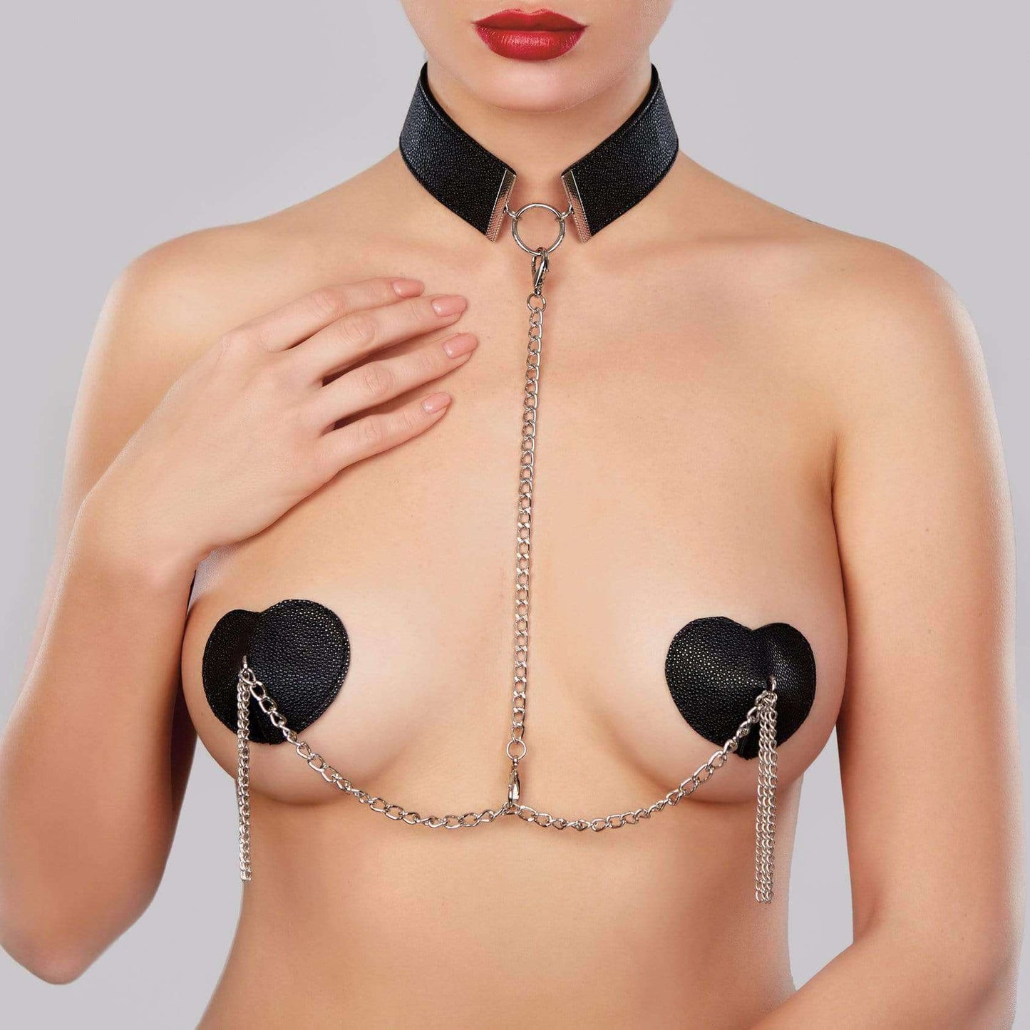 Le Burlesque Collar with Detachable Heart Pasties - Black - Thorn & Feather Sex Toy Canada
